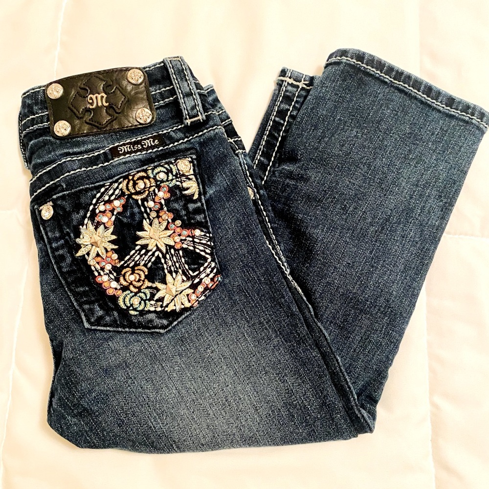 Capri Embellished Miss Me girls